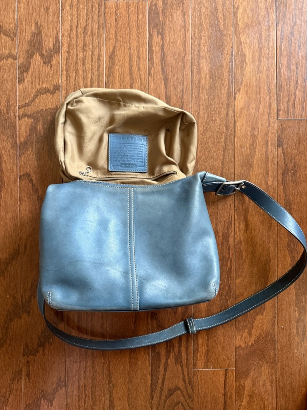 Coach vintage legacy in blue style 9566 from 2004 - Picture 5 of 15